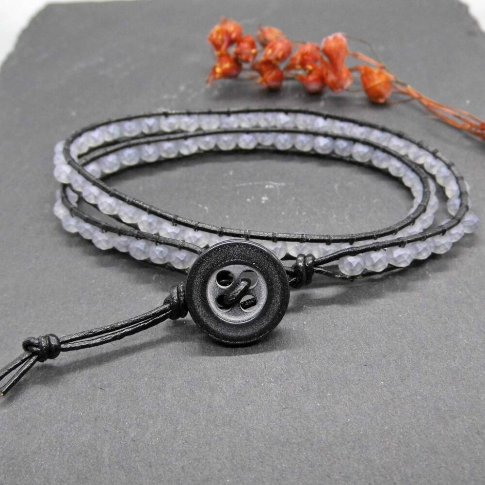 leder-wickelarmband-mit-faciettierten-perlen-grau-schwarz Leder Wickelarmband grau schwarz