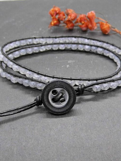 leder-wickelarmband-mit-faciettierten-perlen-grau-schwarz Leder Wickelarmband grau schwarz