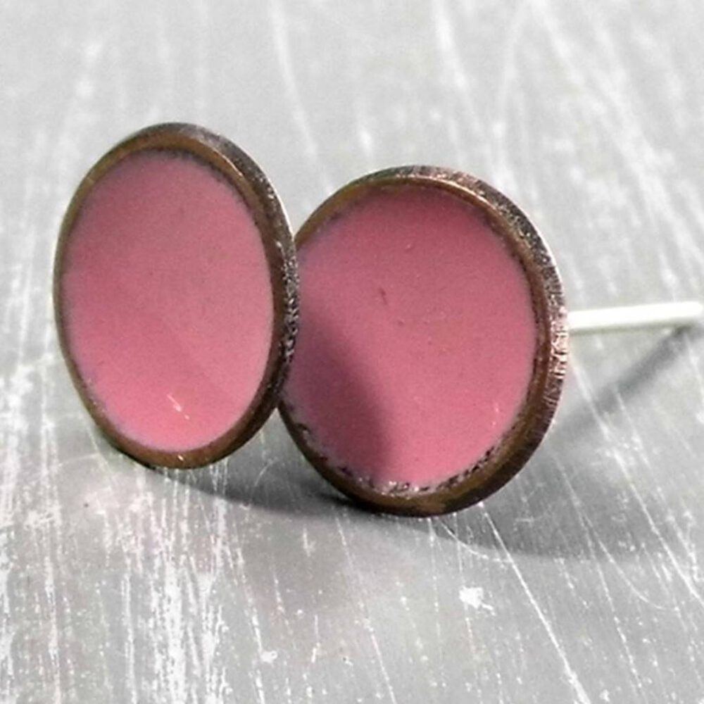 Emaillierte Ohrstecker rosa