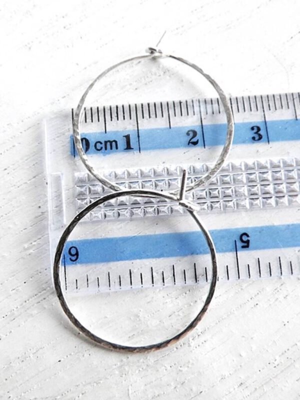Creolen 23 mm ziseliert gehämmert