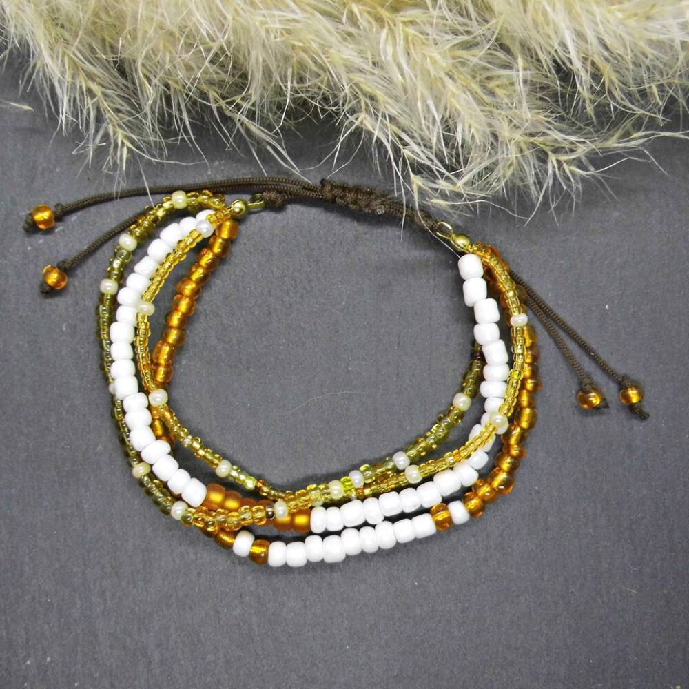 Perlen Armband bernsteinfarben-weiß