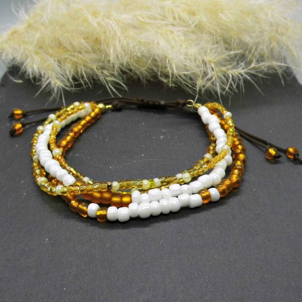 Perlen Armband bernsteinfarben-weiß