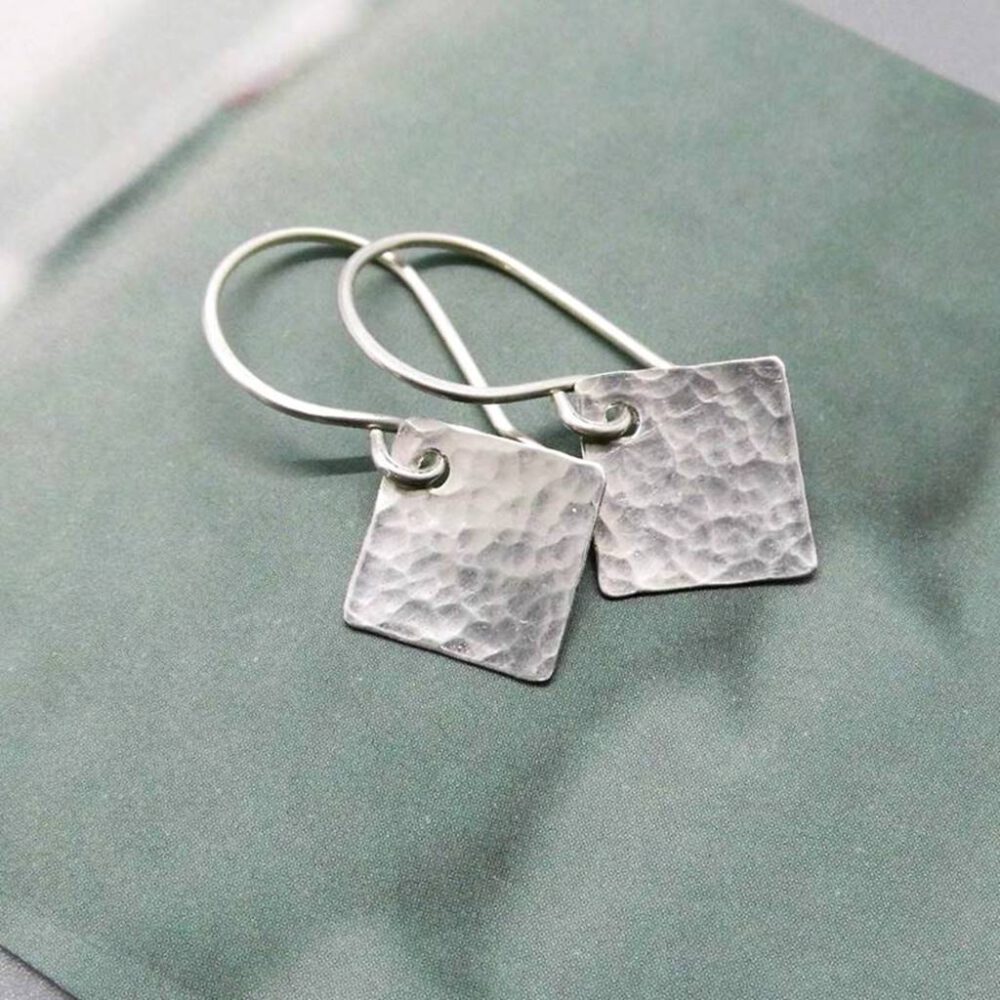 Ohrhänger Raute gehämmert 935 Silber
