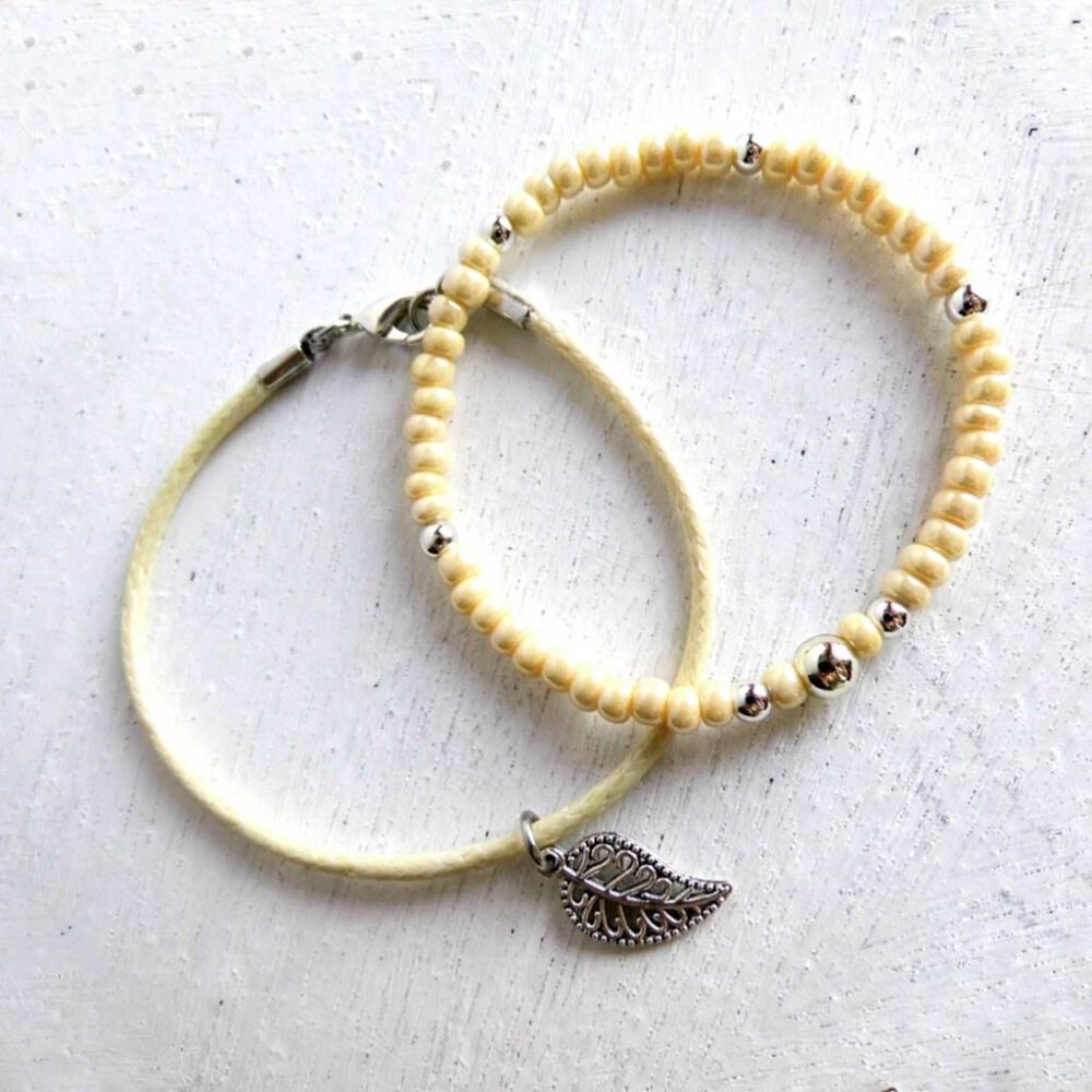 Armband Set vanille mit Blatt Anhänger