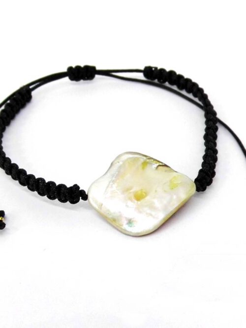 Armband schwarz mit Perlmutt-Nugget
