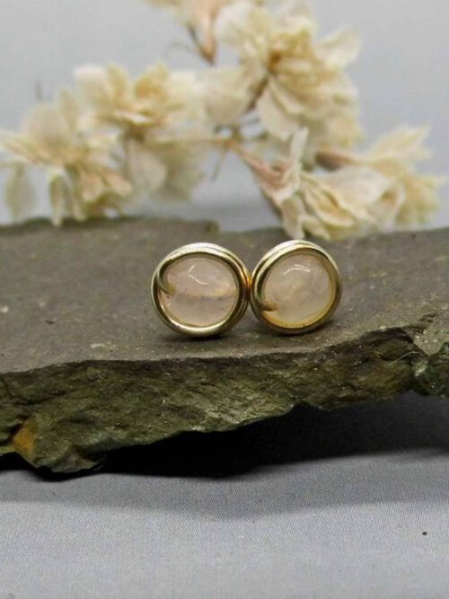 mini-ohrstecker-facettierter-rosenquarz-goldfilled Rosenquarz Ohrstecker facettiert Goldfilled