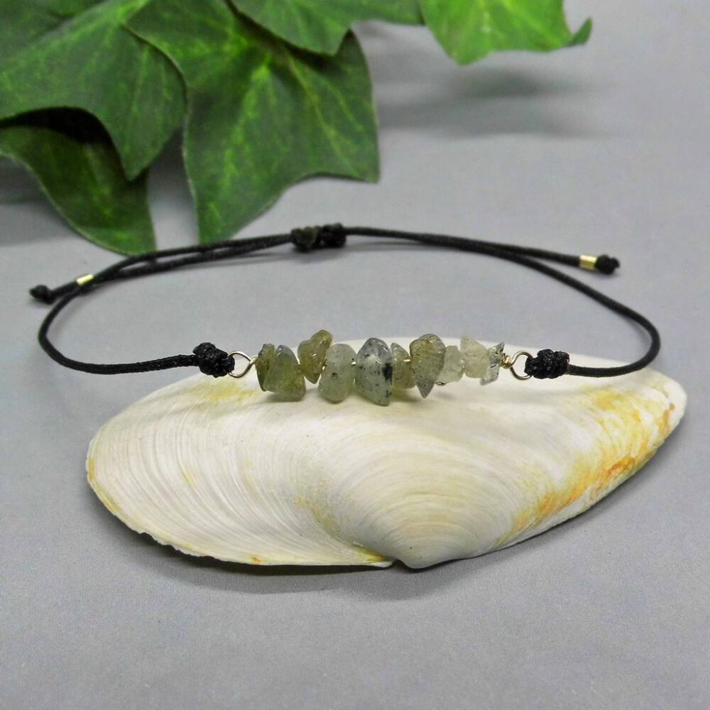 armband-labradorit-splitter-schwarz Armband Labradorit Splitter Goldfilled