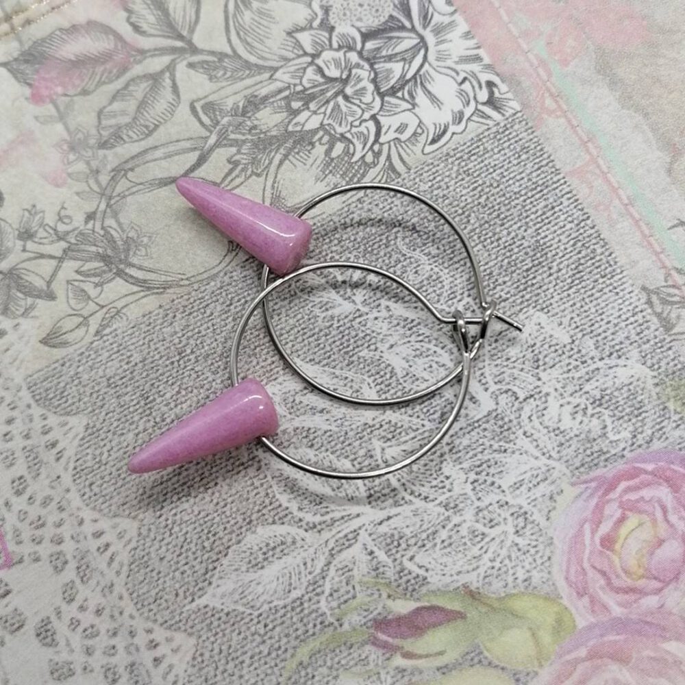 Creolen mit rosa Spike Perlen