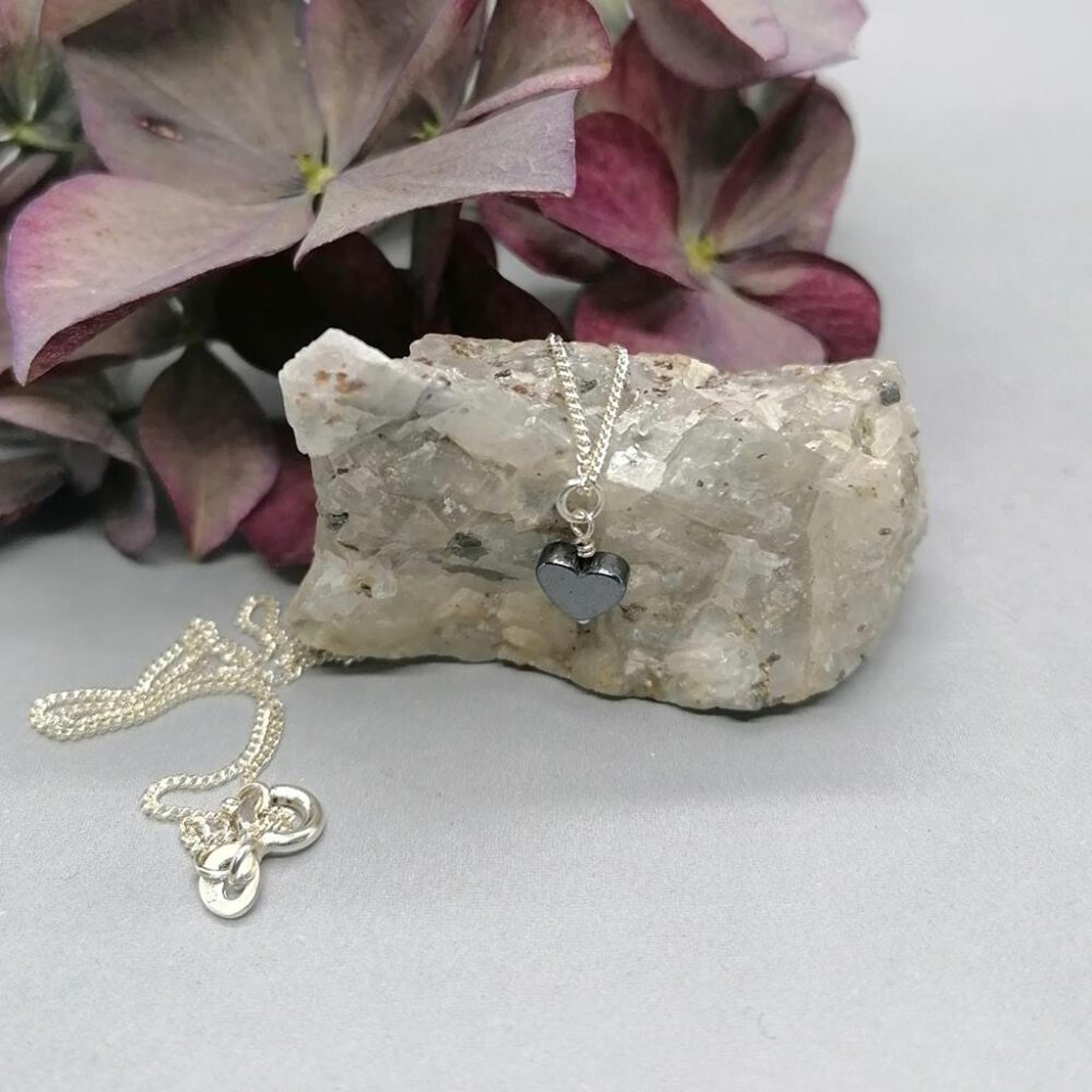Silber Kette mit Hämatit Herz