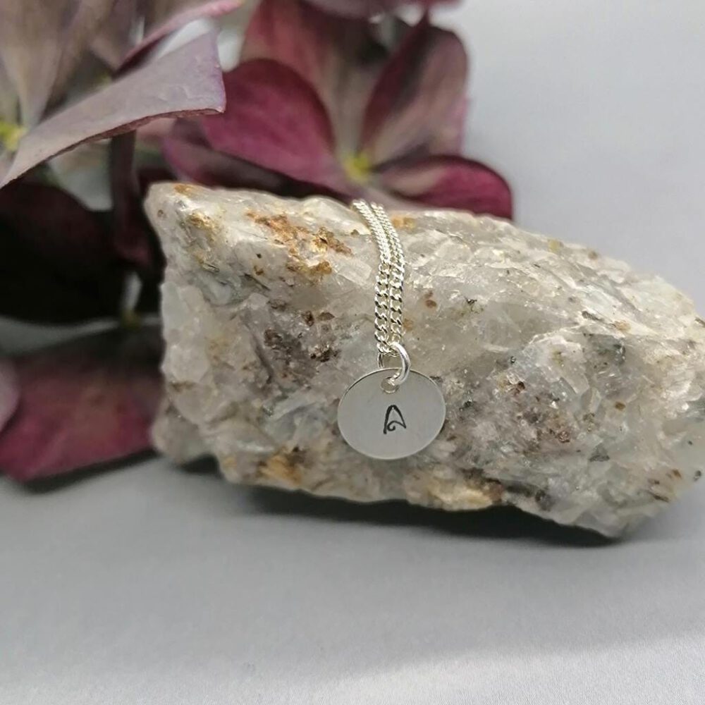 silber-kette-mit-personalisierbarem-anhaenger Silber Kette mit personalisiertem Anhänger