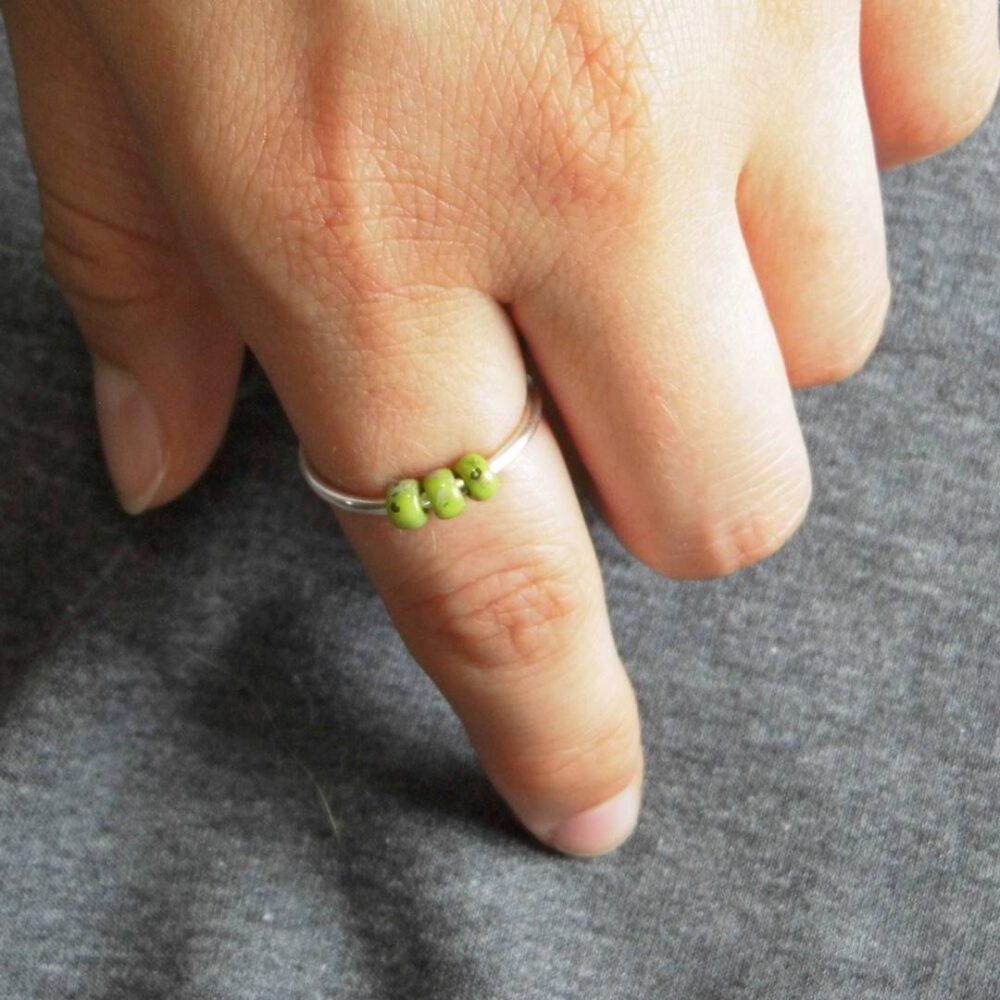 Fidget Ring 935 Silber, grüne Miyuki Perlen