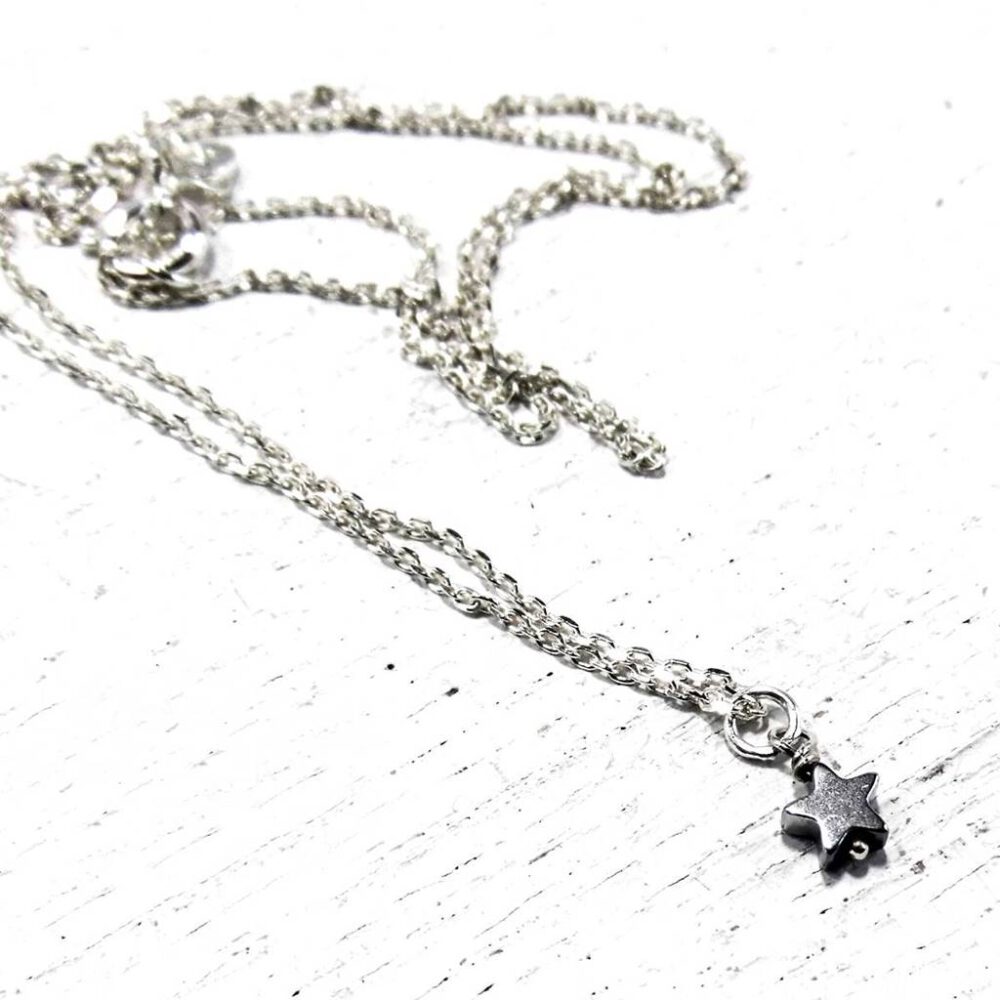 Silber Kette mit Hämatit Herzchen