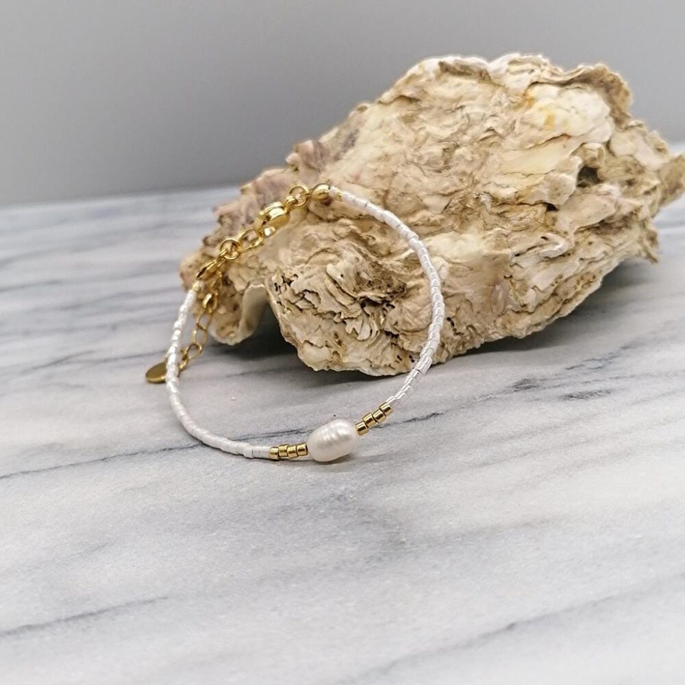Armband Süsswasserperle weiß-gold