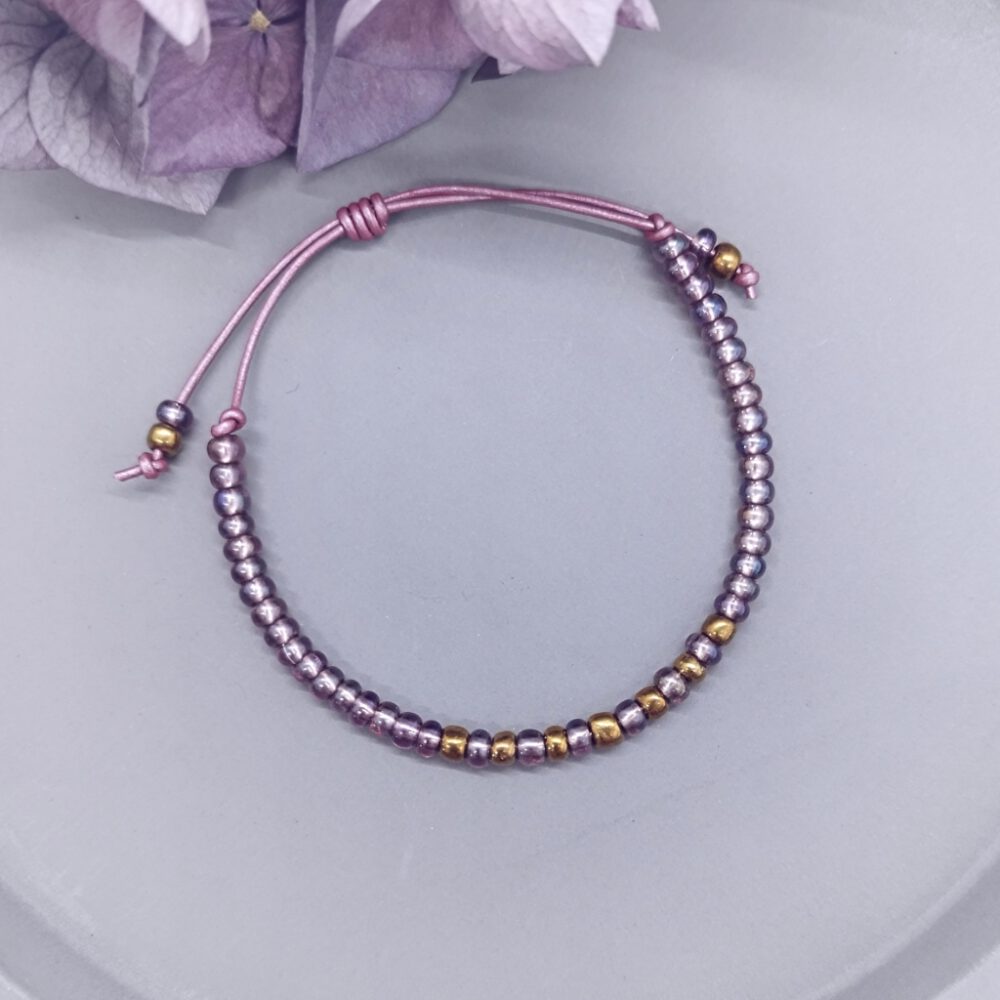 handgemachtes-armband-leder-metallisch-rosa-gold-verstellbar Leder Perlen Armband light amethyst