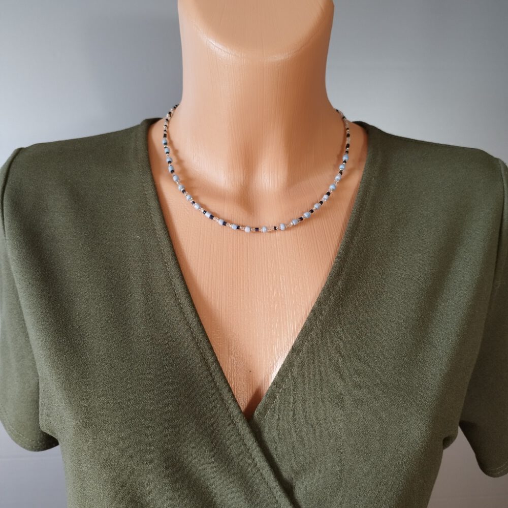 Kette Choker hellblau silber