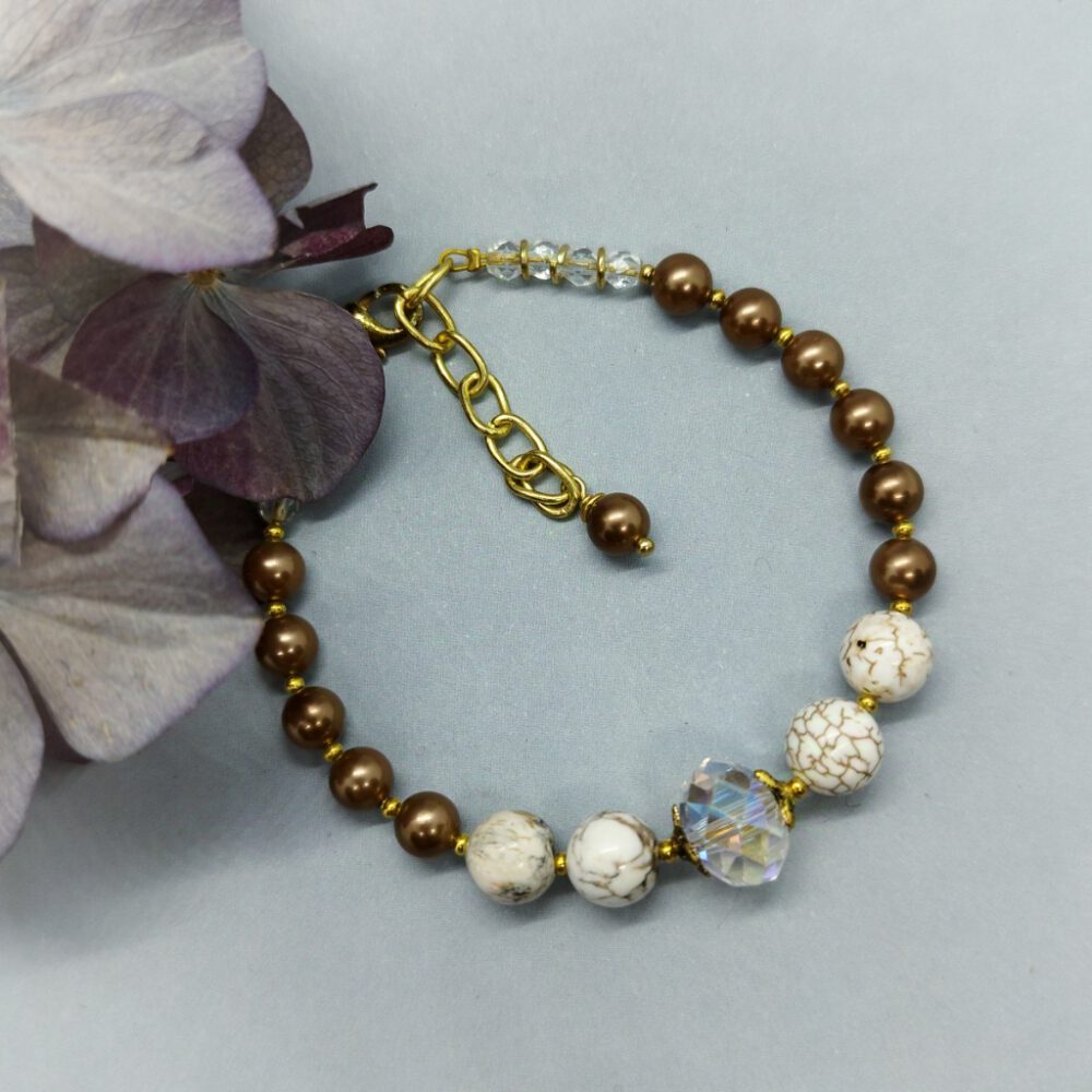 Armband braun-beige mit Kristallen