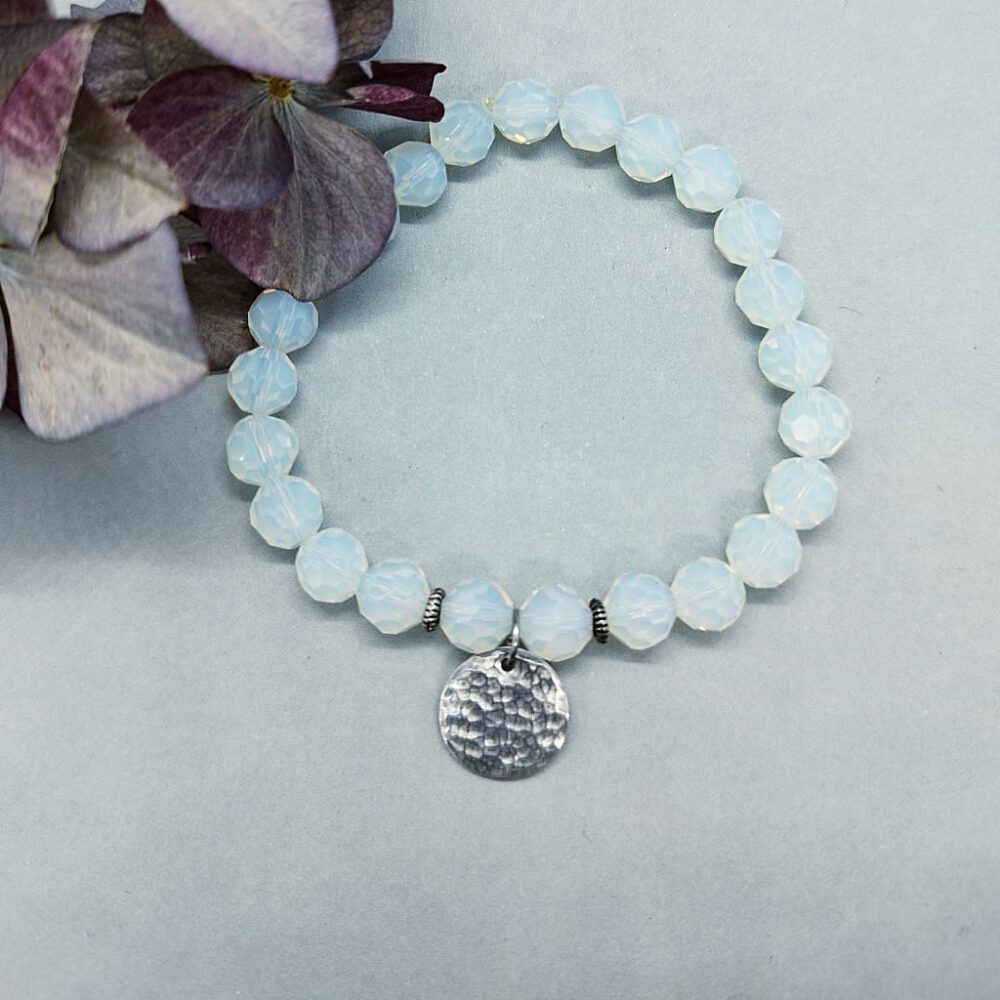 Kristall Armband opalfarben mit Anhänger