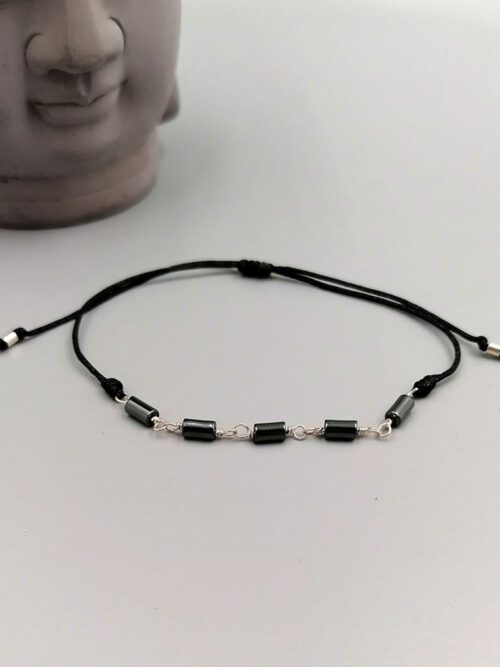 Elegantes Hämatit-Armband mit Silber und Nylonband Hämatit-Armband mit 935 Silber