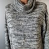 Lange Kette silber-grau mit Kristallen