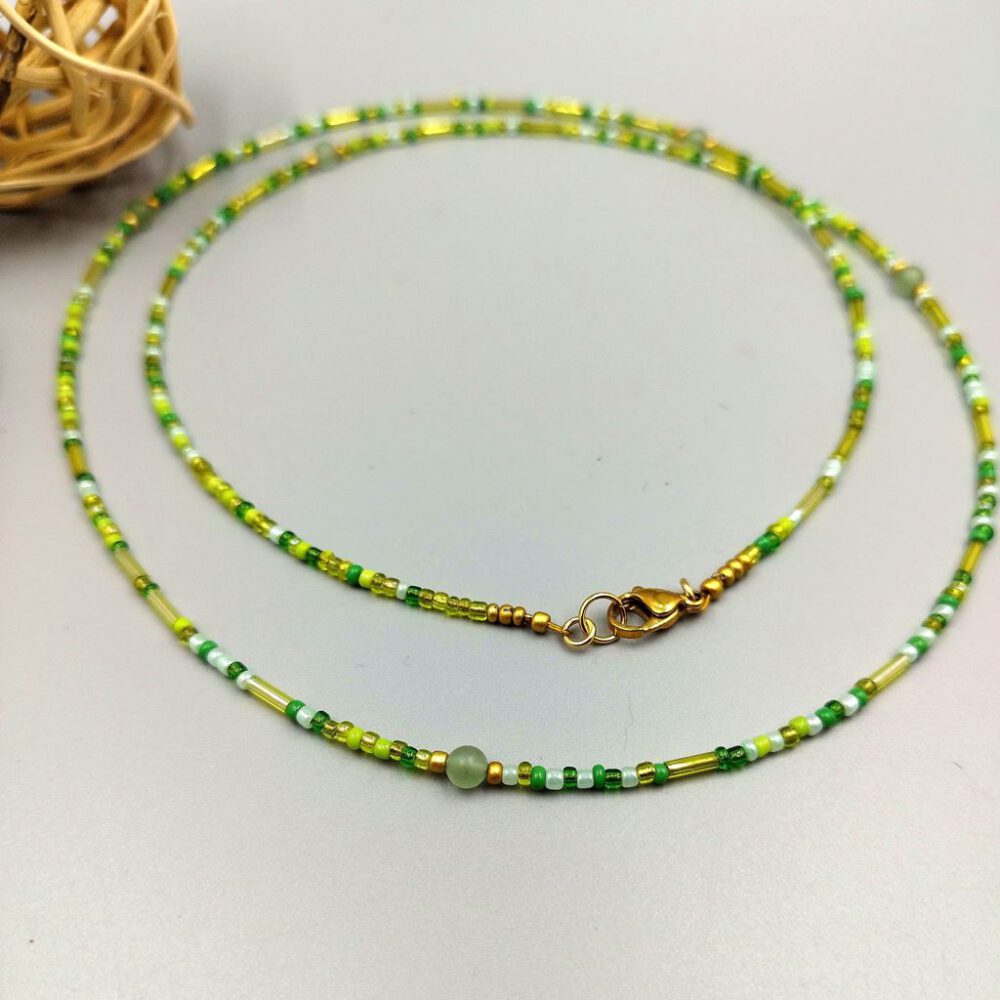 Kette Rocailles grün gold mit Aventurin