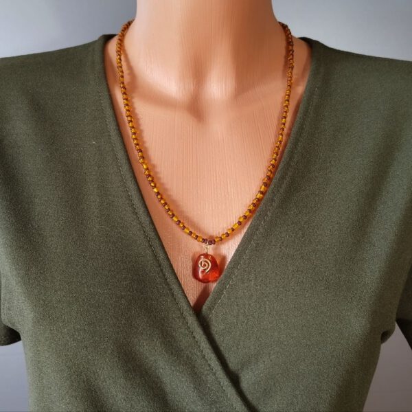Kette mit Bernstein Anhänger