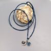 Kette mit Muschel & blauer Korallenperle