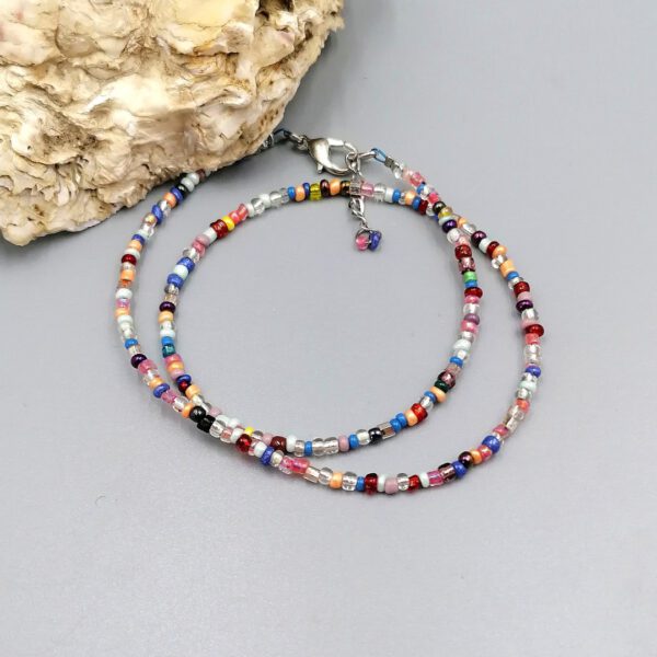 Buntes Wickelarmband aus Rocailles