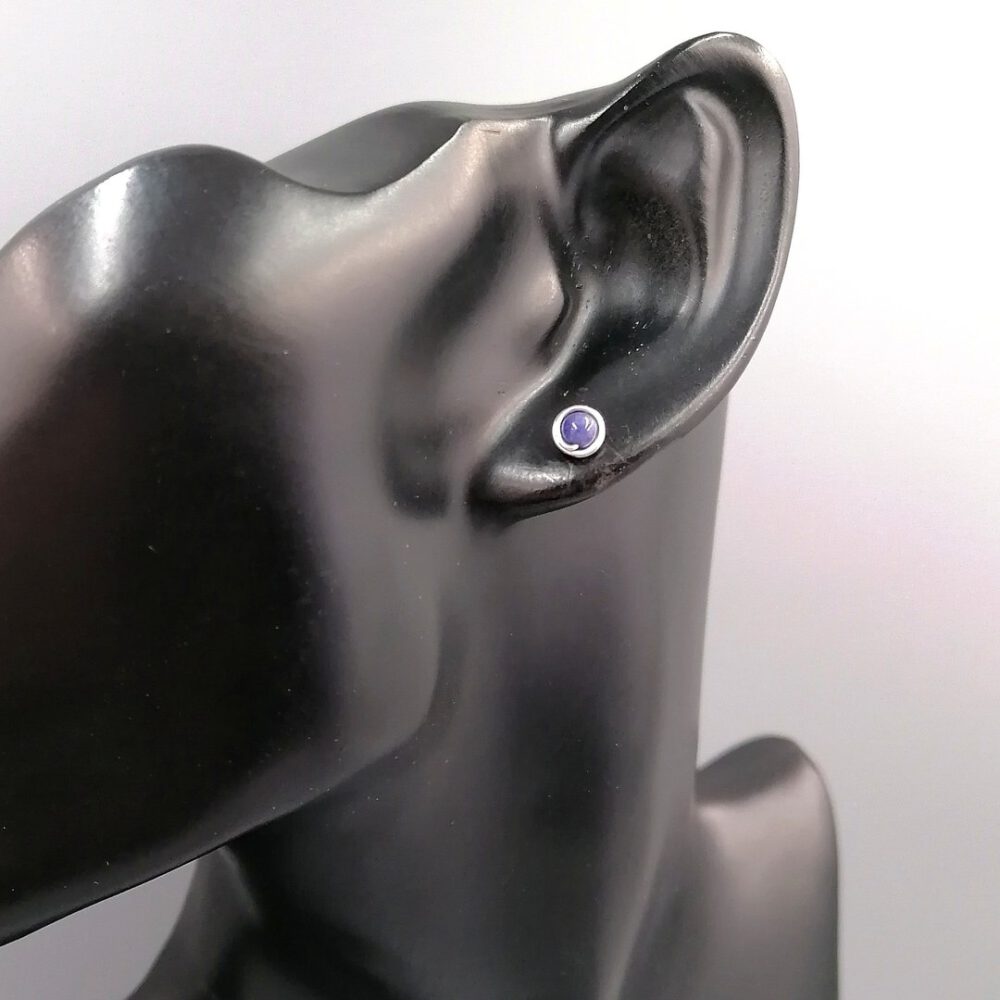 Silber Ohrstecker mit blauen Saphiren