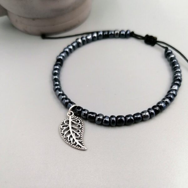 Armband mit Blatt-Anhänger schwarz silber