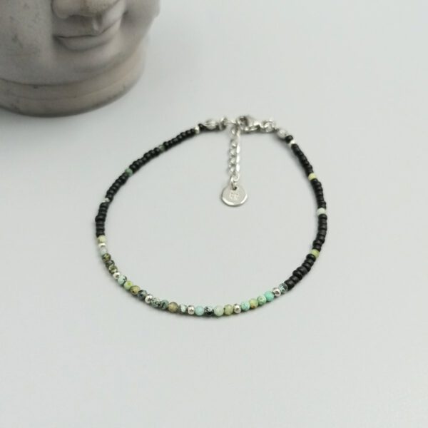 Armband aus Afrikanischem Türkis und Edelstahlperlen Armband Afrikanischer Türkis & Edelstahl