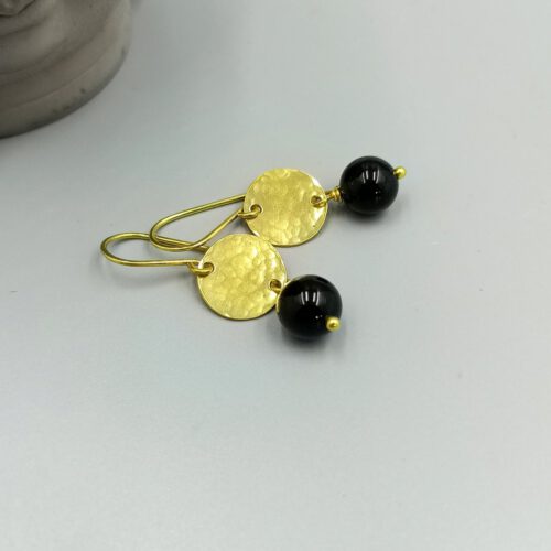 Ohrhänger Messing Scheibe mit Onyx Perle