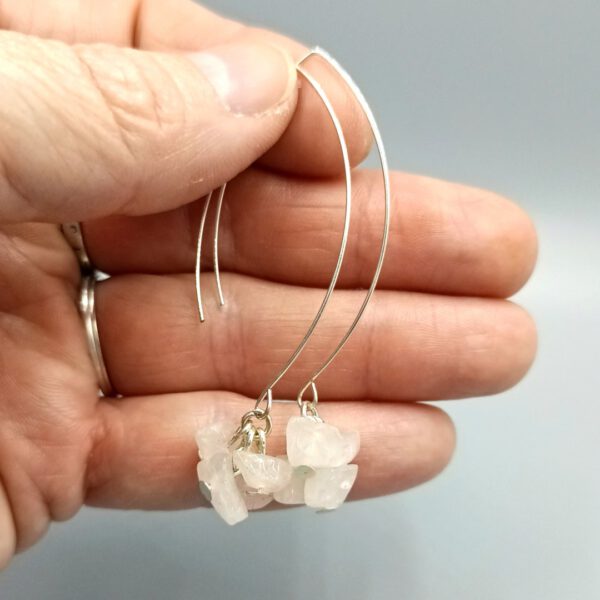 Ohrhänger mit Rosenquarz – versilbert