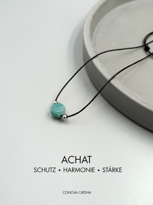 Edelstein Kette mit grüner Achatperle Kette mit matt grüner Achatperle, verstellbar