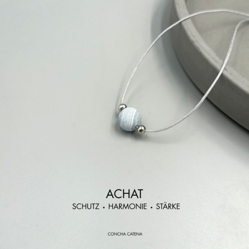Kette mit blau-grauer Achatperle verstellbar
