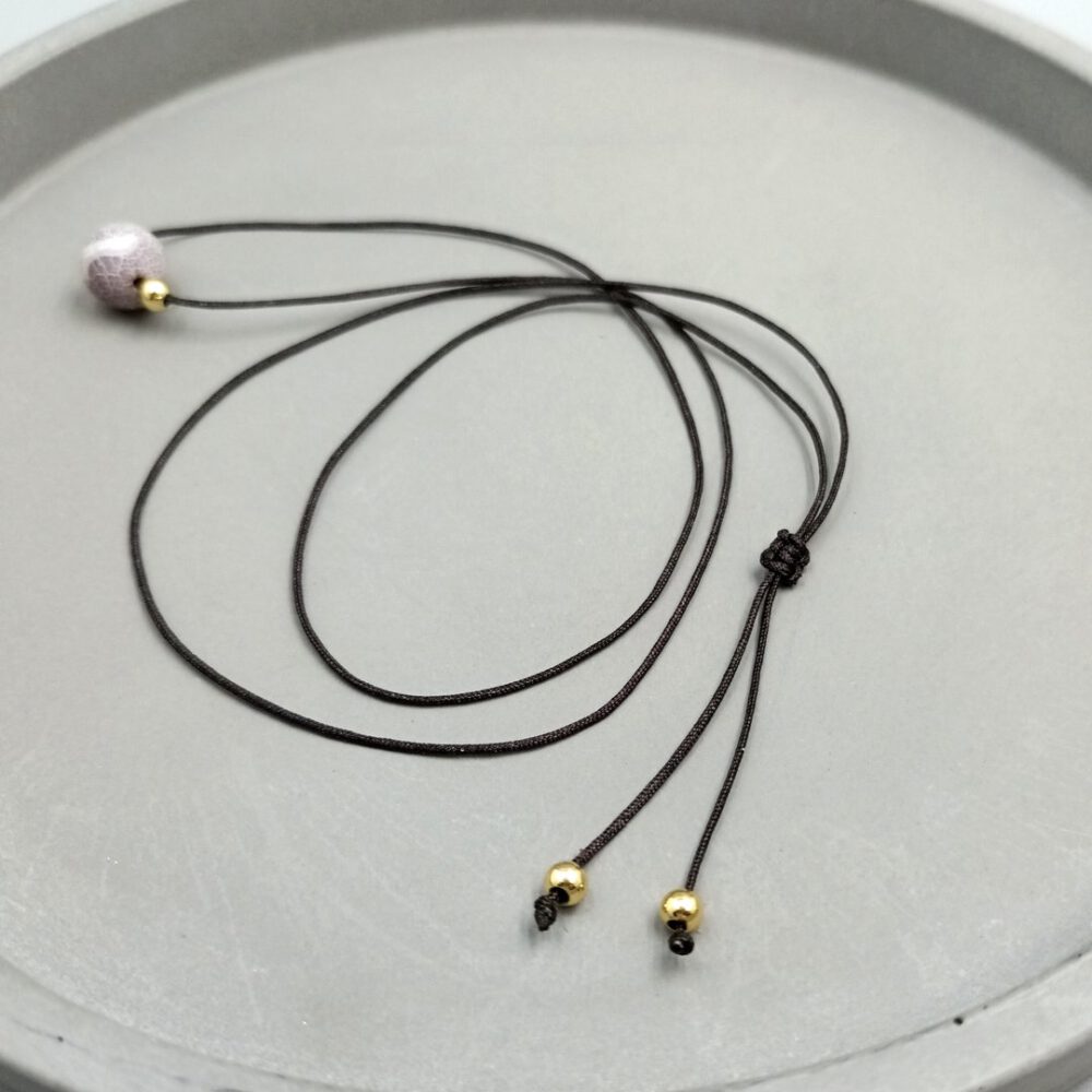 Nylon Kette mit Achat Perle braun