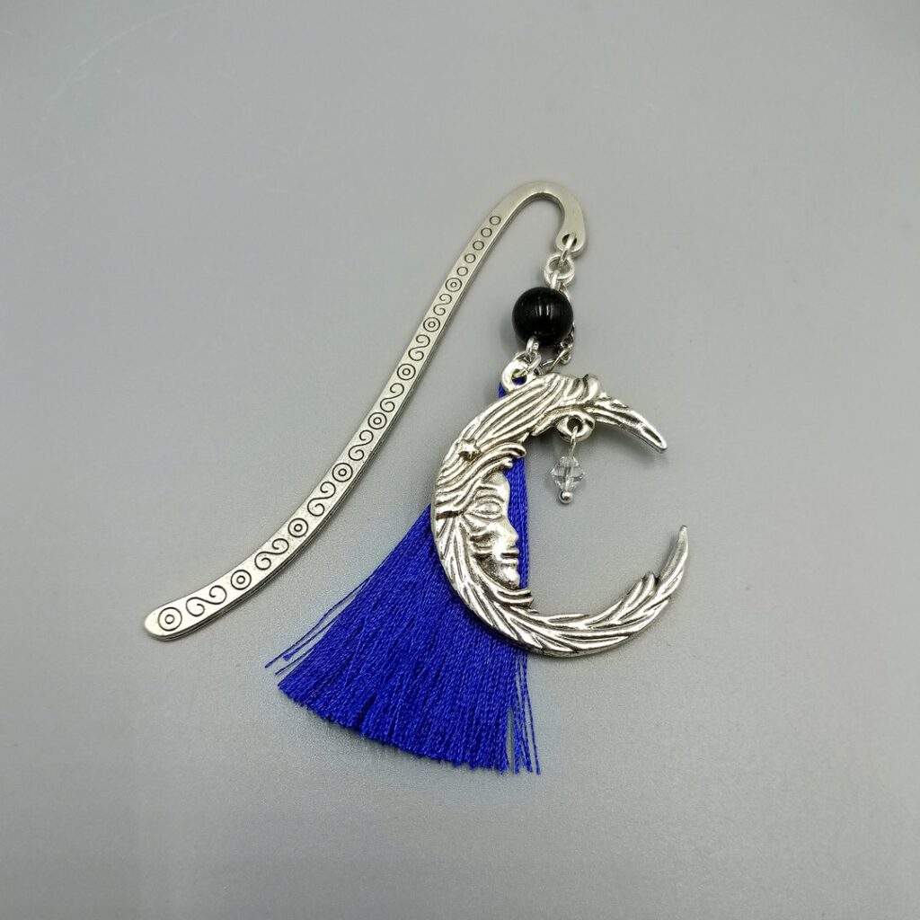 Lesezeichen Mond mit Blaufluss & Quaste